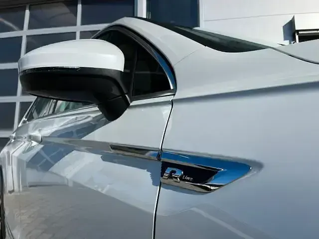 Gebraucht VW Tiguan R-line 195 PS (143 kW) 2017 Weiß SUV