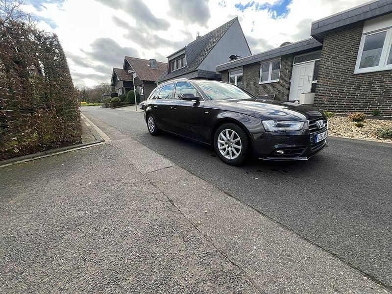 Gebraucht Audi A4 S-Line 170 PS (125 kW) 2014 Grau Kombi