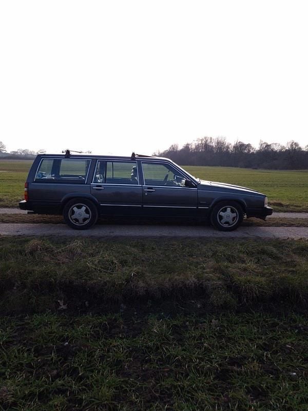 Gebraucht Volvo 740 113 PS (83 kW) 1988 Grau Kombi