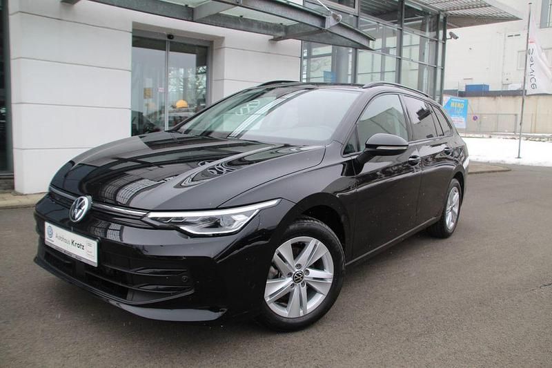 Gebraucht VW Golf VIII Life 116 PS (85 kW) 2024 Schwarz Kombi