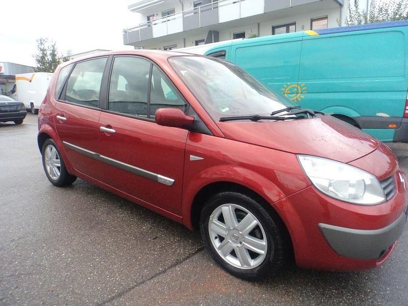 Gebraucht Renault Scénic II Dynamique 113 PS (83 kW) 2004 Rot Van / Kleinbus