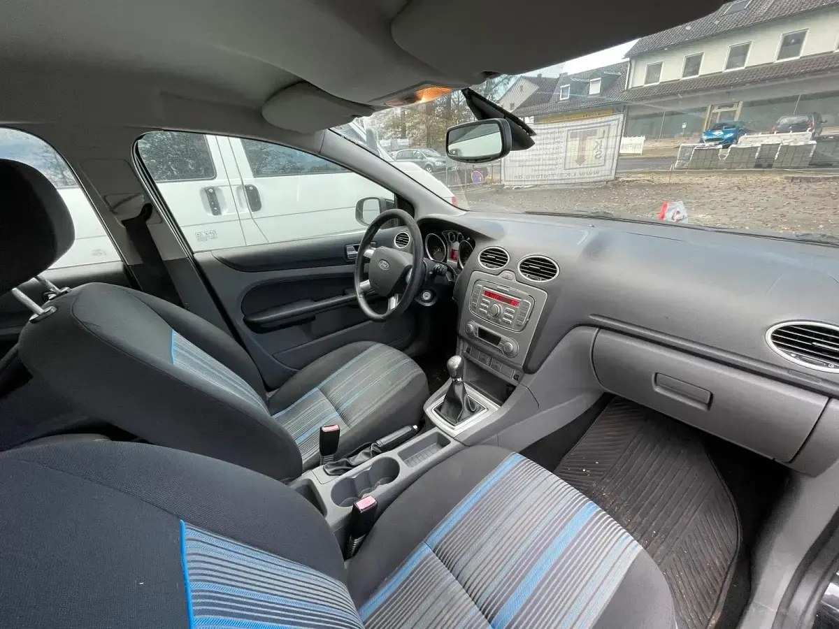 Gebraucht Ford Focus 110 PS (80 kW) 2008 Schwarz Limousine