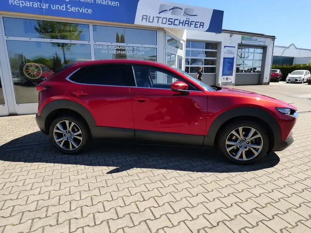 Usata Mazda CX-30 186 CV (136 kW) 2022 Rosso SUV