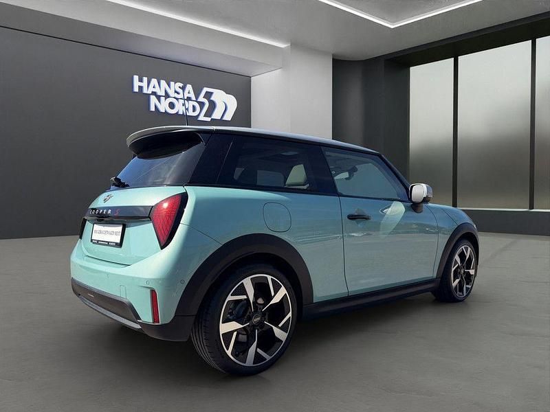 Gebraucht Mini Cooper S 204 PS (150 kW) 2024 Grün Kleinwagen