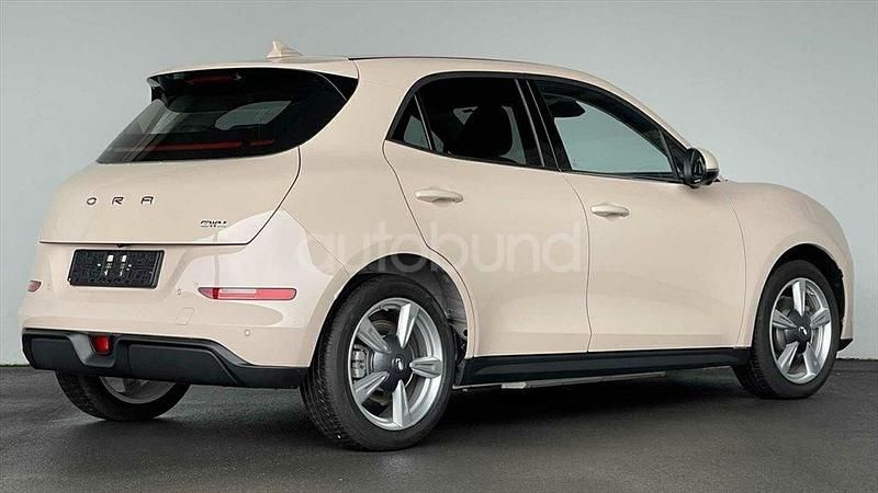 Beige Gebraucht 2024 Ora 03 Limousine | 22.970 € (Etwas zu teuer) - Bild 1/3