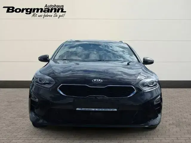 Gebraucht Kia Ceed Sportswagon Platinum Edition 140 PS (102 kW) 2019 (1k) zilinaschwarz met. Kombi