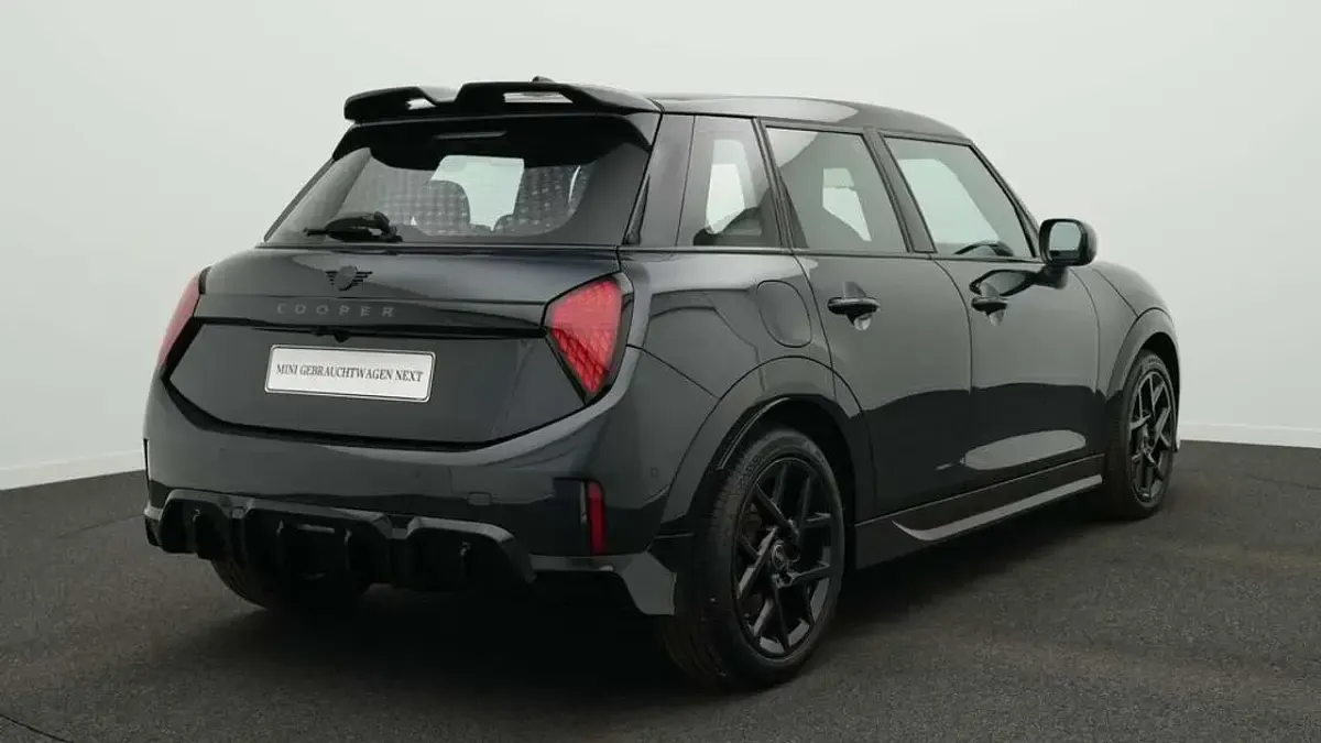 Gebraucht Mini John Cooper Works 156 PS (114 kW) 2025 Grau Kleinwagen