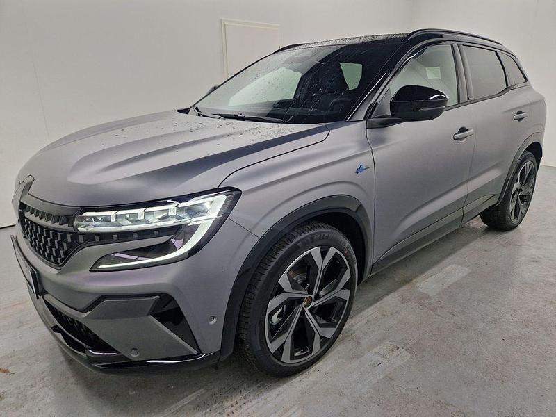 Grau Gebraucht 2025 Renault Austral Iconic Esprit Alpine SUV | 42.450 € (Etwas zu teuer) - Bild 1/4