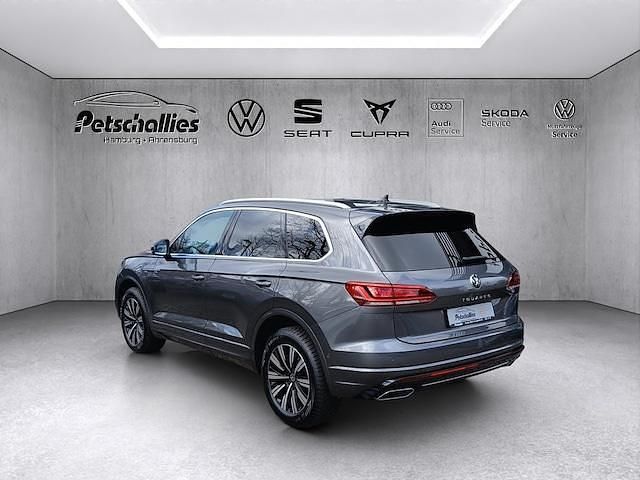 Gebraucht VW Touareg Elegance 231 PS (169 kW) 2022 Grau SUV