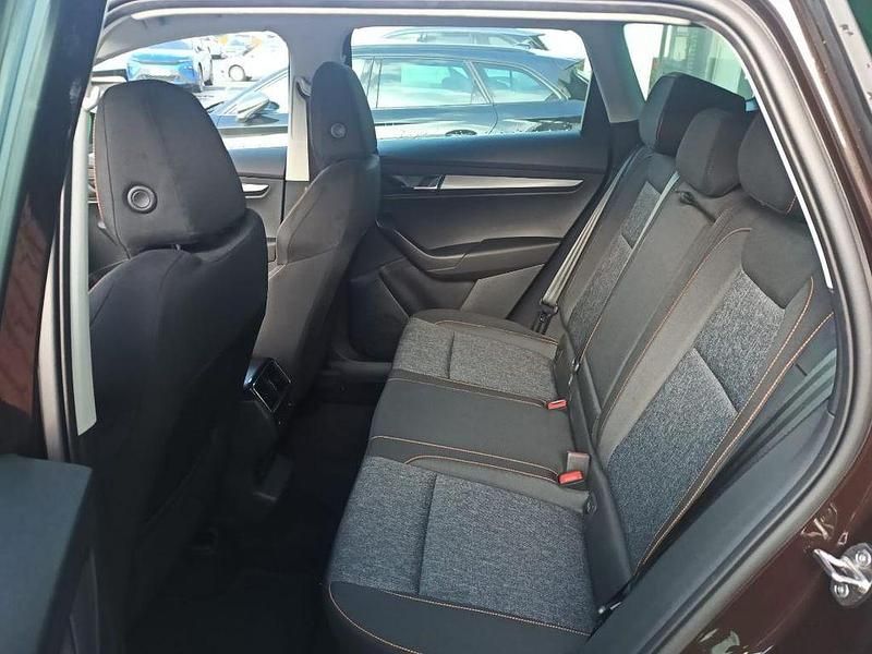 Gebraucht Skoda Karoq Clever 150 PS (110 kW) 2021 Magniticbraun metallic SUV