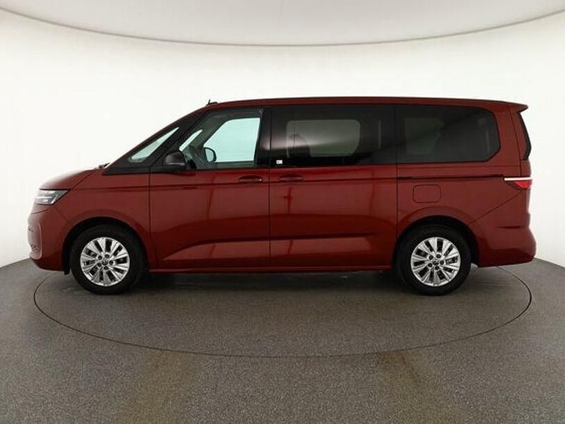Gebraucht VW Multivan 150 PS (110 kW) 2022 Rot Van