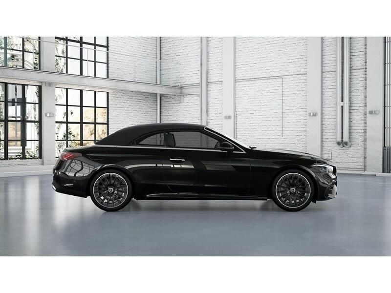 Gebraucht Mercedes 220 197 PS (144 kW) 2025 Metalliclack obsidianschwarz (metallic) Cabrio