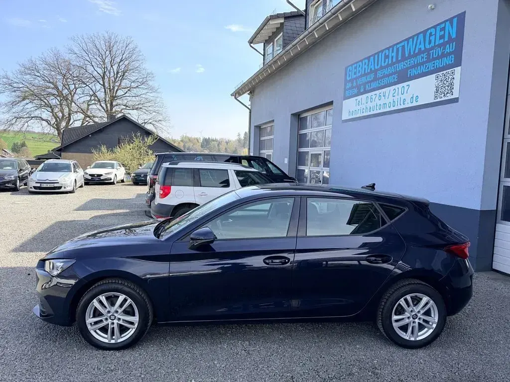 Gebraucht Seat Leon Reference 116 PS (85 kW) 2022 Blau Limousine