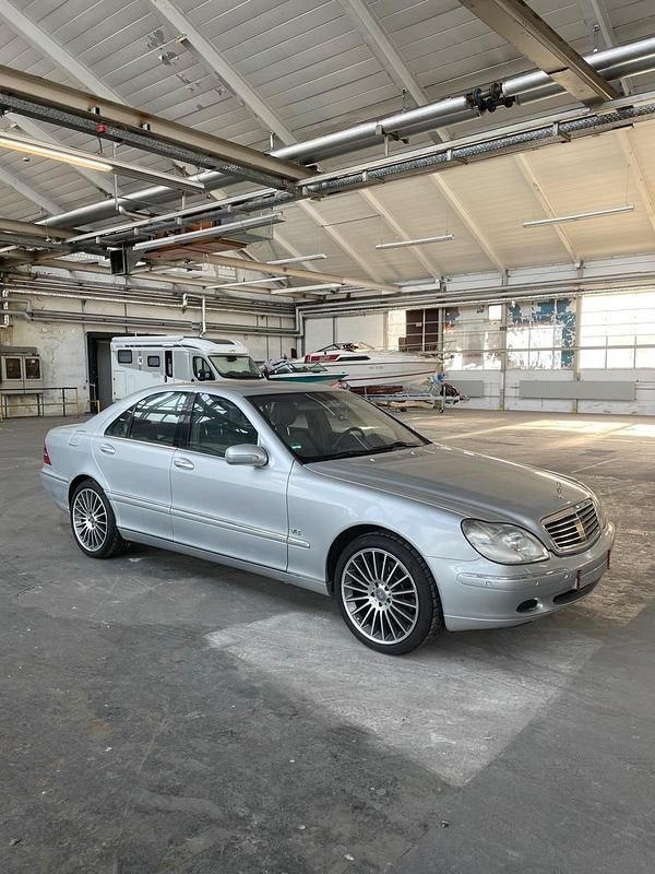 Gebraucht Mercedes S500 306 PS (225 kW) 2000 Silber Limousine