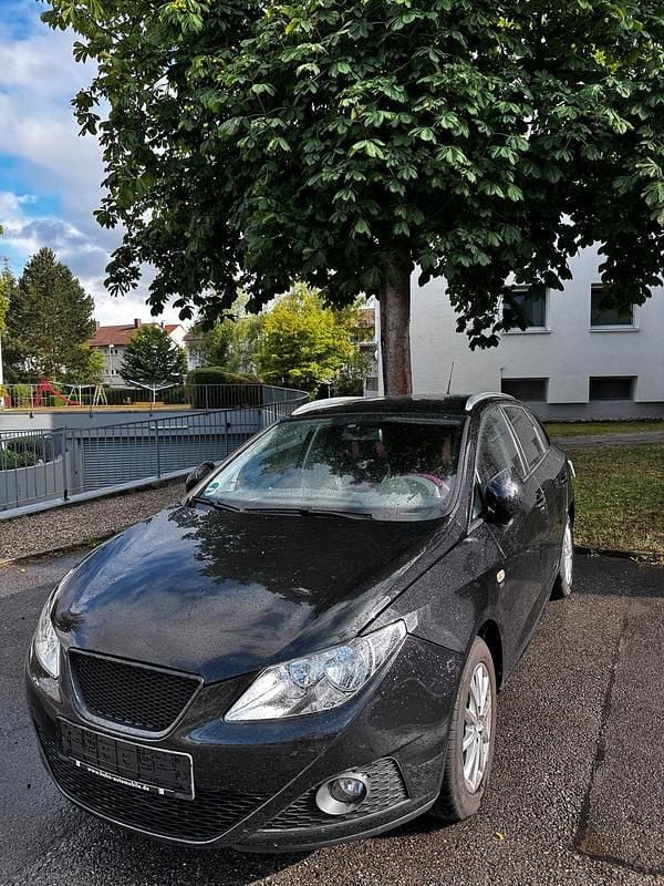 Schwarz Gebraucht 2012 Seat Ibiza ST Kombi | 3.499 € (Fairer Preis) - Bild 1/4