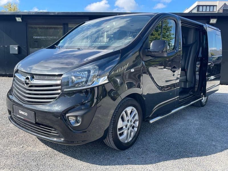Schwarz Gebraucht 2017 Opel Vivaro Sport Van | 9.980 € (Fairer Preis) - Bild 1/4