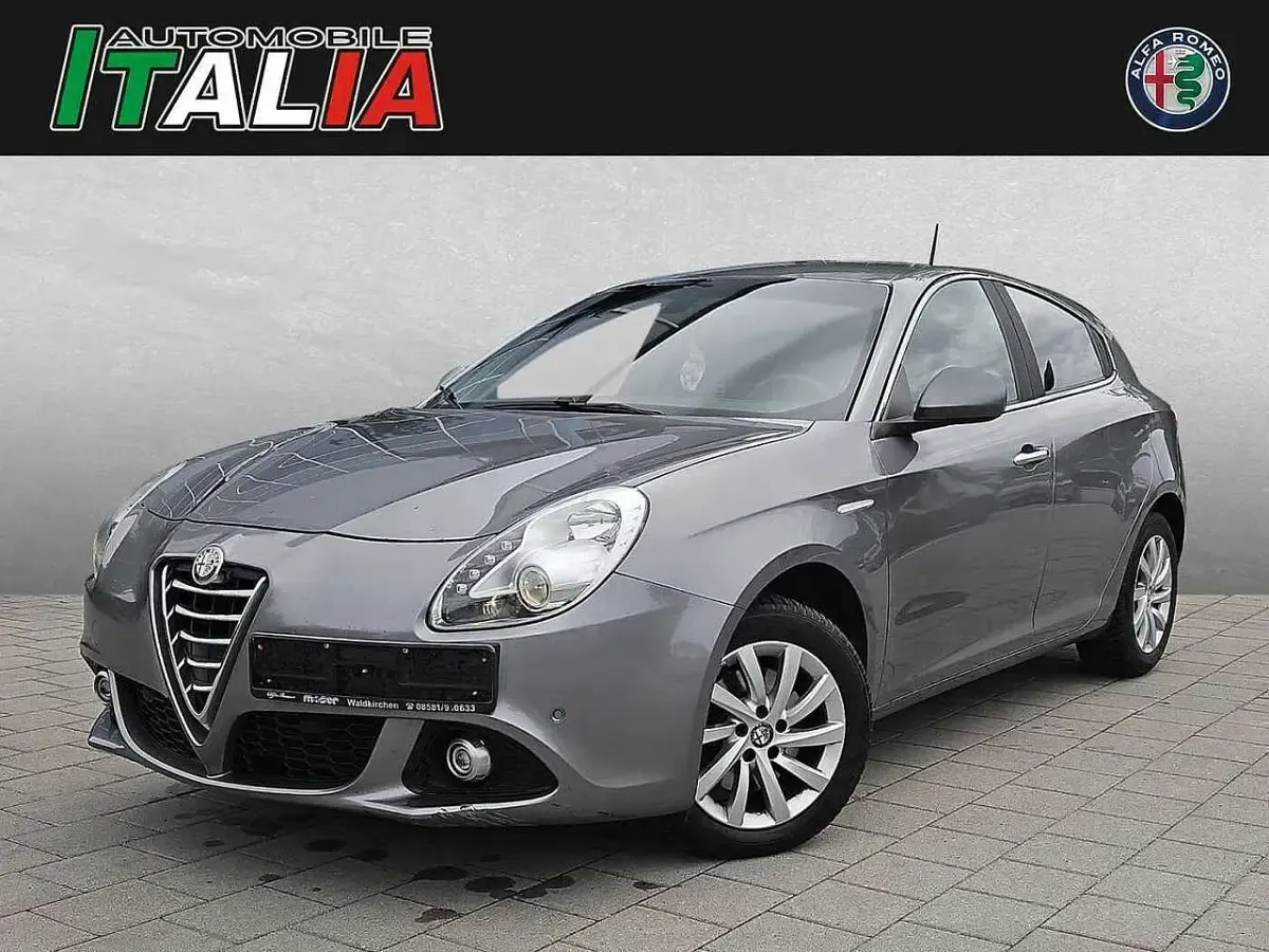 Gebraucht Alfa Romeo Giulietta Turismo 170 PS (125 kW) 2016 Kleinwagen
