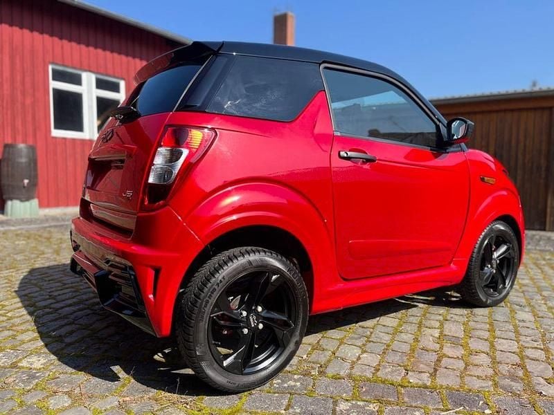 Gebraucht Ligier JS50 2023 Rot Kleinwagen