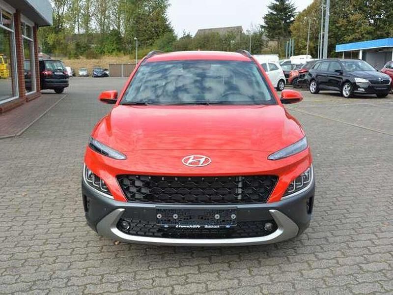 Gebraucht Hyundai Kona 120 PS (88 kW) 2023 Ignite flame SUV