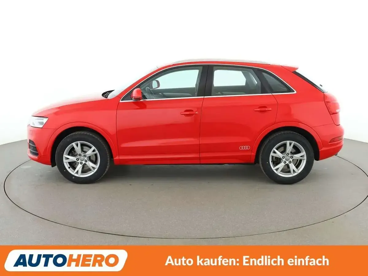 Gebraucht Audi Q3 Sport 150 PS (110 kW) 2016 Rot SUV