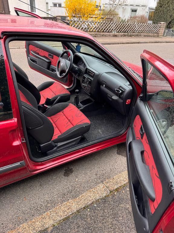 Gebraucht Peugeot 106 Filou 60 PS (44 kW) 2002 Rot Kleinwagen