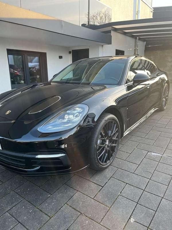Gebraucht Porsche Panamera 4 330 PS (242 kW) 2018 Schwarz Limousine