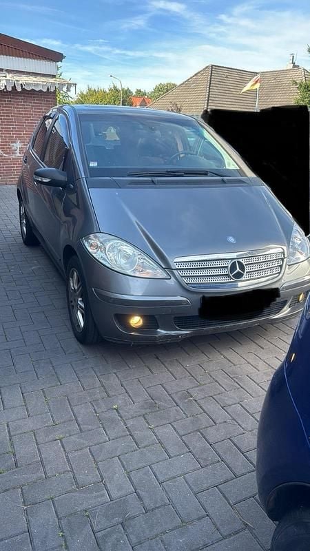Gold Gebraucht 2008 Mercedes A180 Kleinwagen | 2.200 € (Superpreis) - Bild 1/4