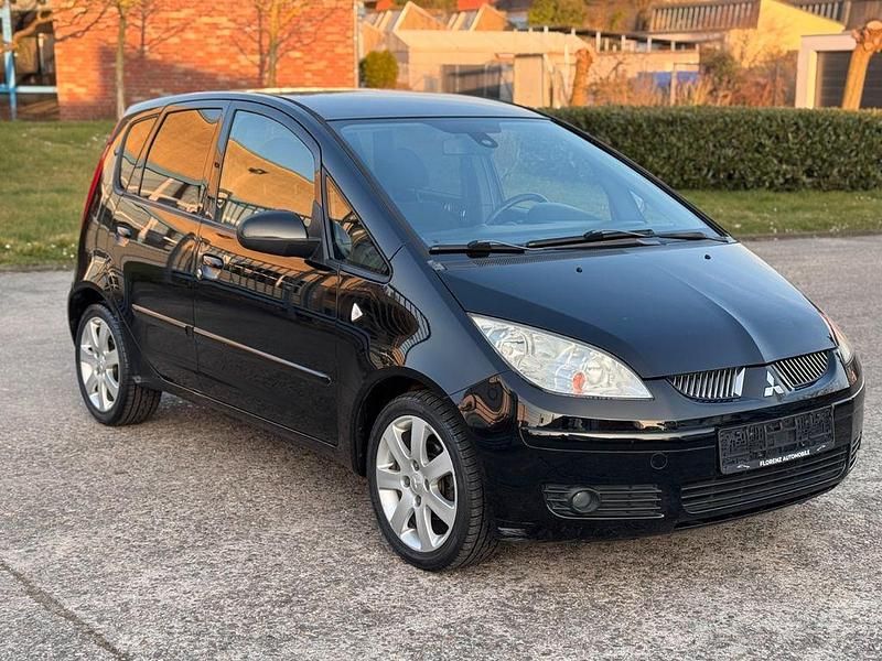 Schwarz Gebraucht 2006 Mitsubishi Colt Motion Limousine | 2.350 € (Etwas zu teuer) - Bild 1/4