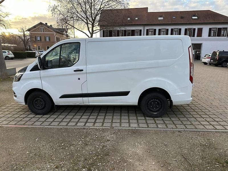 Gebraucht Ford Transit Custom Trend 105 PS (77 kW) 2018 Weiß Van