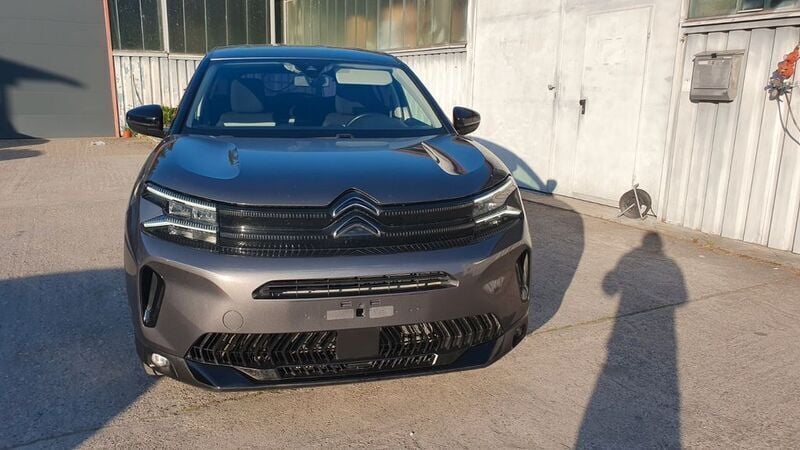 Grau Gebraucht 2023 Citroën C5 Aircross Feel SUV | 17.000 € (Guter Preis) - Bild 1/4
