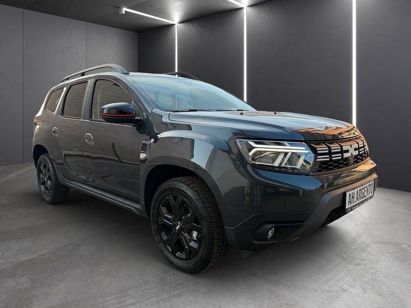 Gebraucht Dacia Duster Extreme 150 PS (110 kW) 2023 Grau SUV