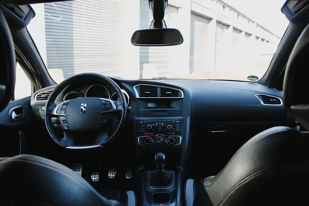 Gebraucht Citroën DS4 111 PS (81 kW) 2012 Weiß Kleinwagen