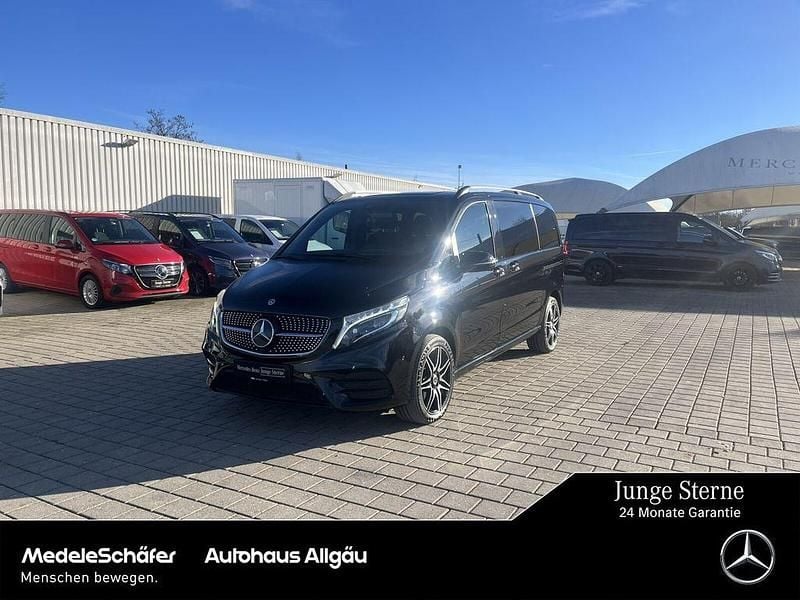 Schwarz Gebraucht 2022 Mercedes V300 AMG Van / Kleinbus | 59.850 € (Guter Preis) - Bild 1/4