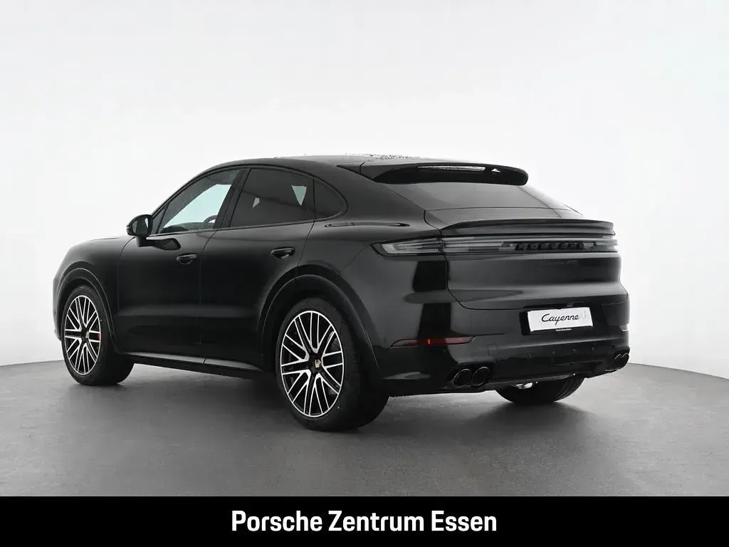 Neu Porsche Cayenne Coupe GTS 500 PS (367 kW) 2026 Schwarz Coupé