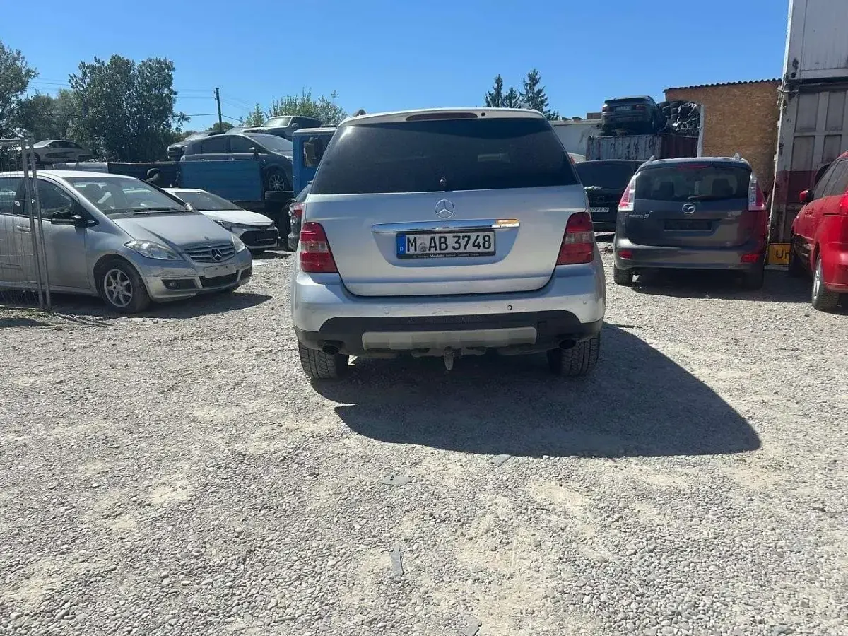 Gebraucht Mercedes ML320 224 PS (164 kW) 2007 SUV
