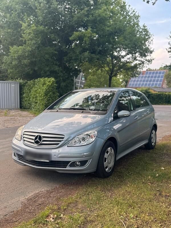 Blau Gebraucht 2007 Mercedes B170 Van / Kleinbus | 1.150 € (Guter Preis) - Bild 1/4