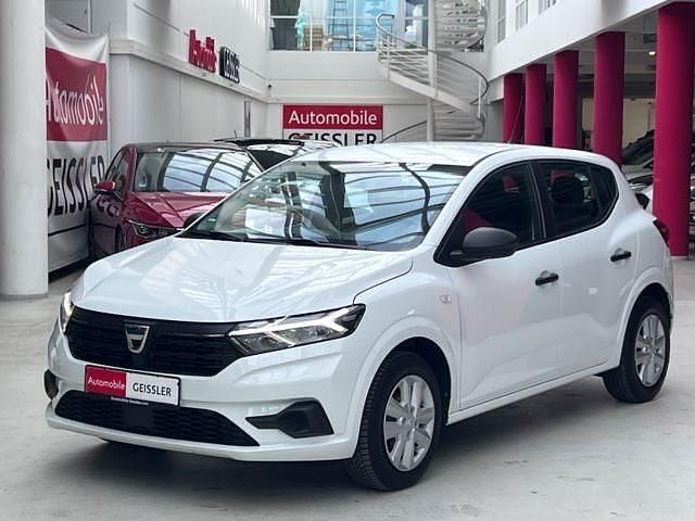 Weiß Gebraucht 2022 Dacia Sandero Essentiel Limousine | 9.999 € (Superpreis) - Bild 1/1