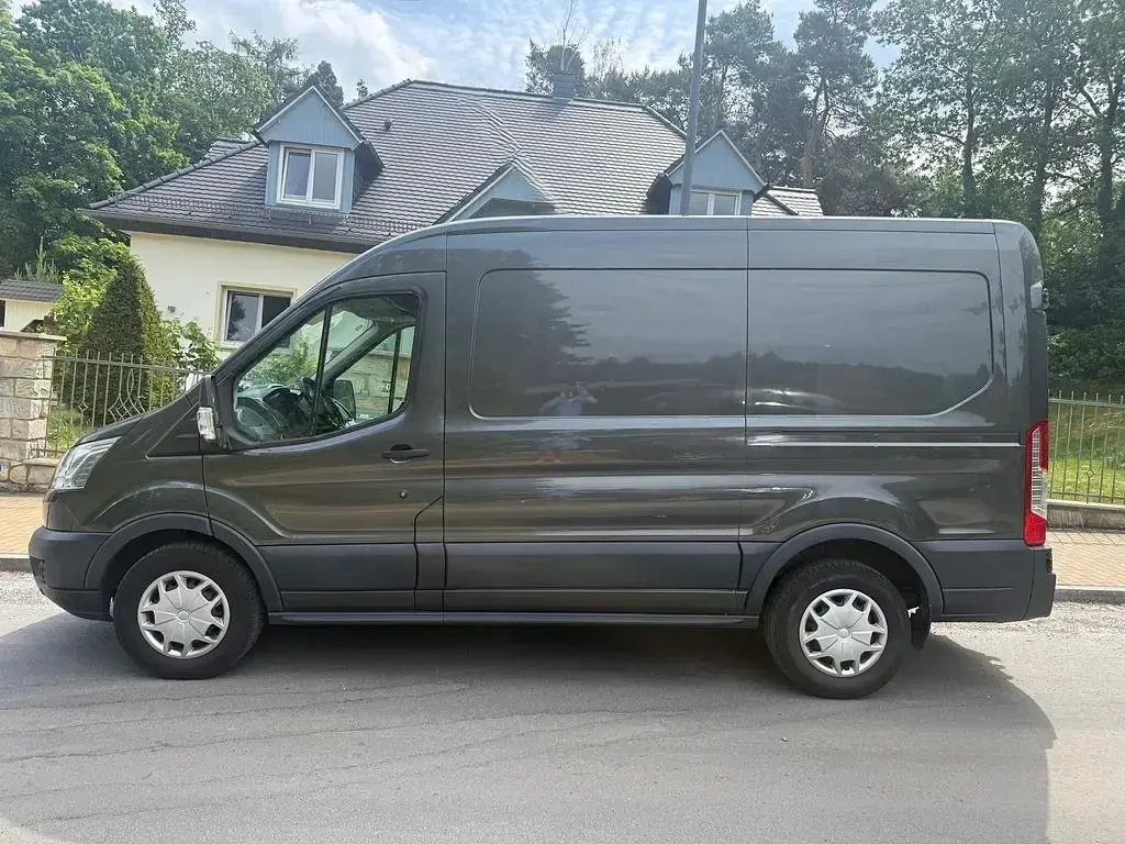 Gebraucht Ford Transit 131 PS (96 kW) 2017 Grau Limousine