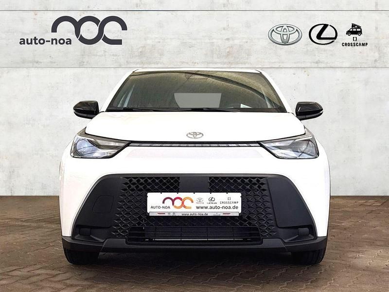 Neu Toyota Aygo X PURE 116 PS (85 kW) 2026 Weiß SUV