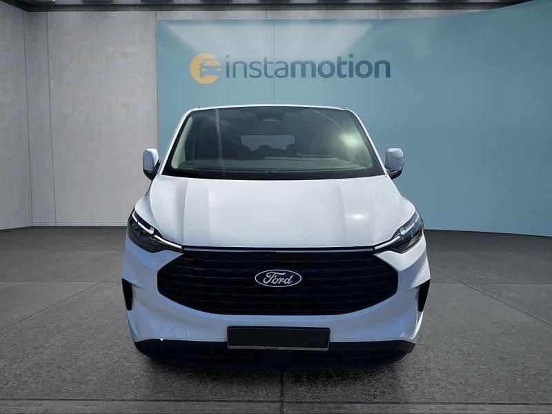 Neu Ford Tourneo 136 PS (100 kW) 2025 Weiß Van / Kleinbus