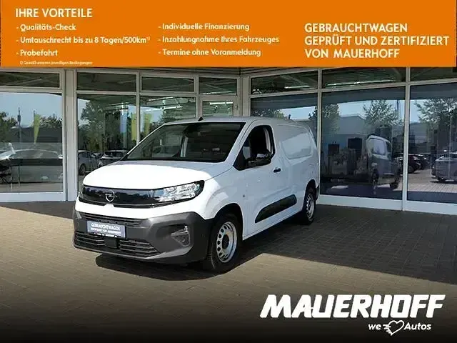 Gebraucht Opel Combo Basis 131 PS (96 kW) 2025 Van / Kleinbus