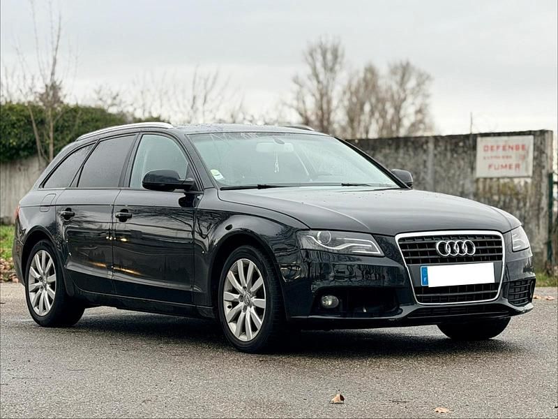 Gebraucht Audi A4 Comfort 143 PS (105 kW) 2011 Schwarz Kombi