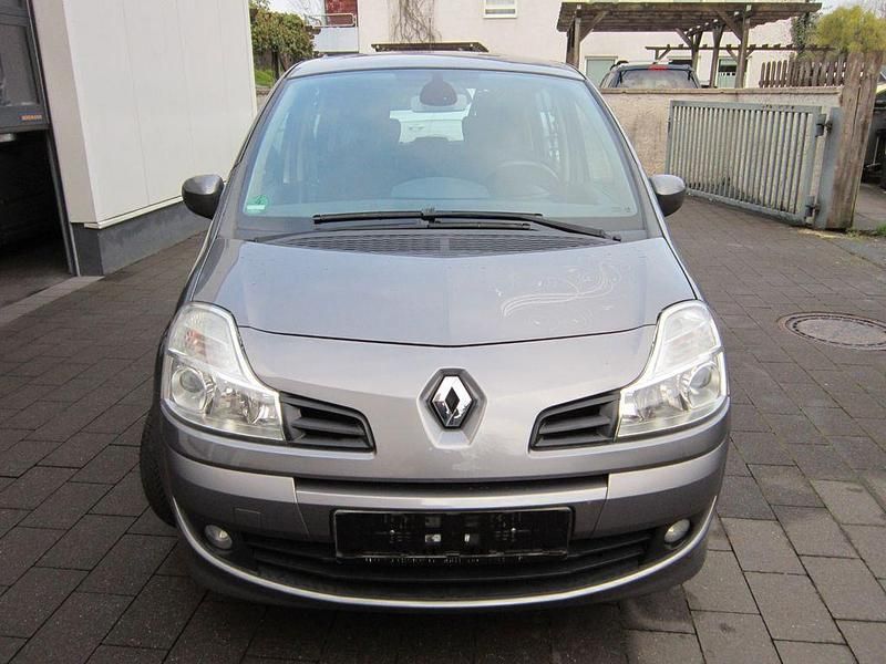 Gebraucht Renault Modus Dynamique 111 PS (81 kW) 2011 Grau Van / Kleinbus