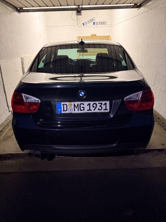 Gebraucht BMW 330 Performance 272 PS (200 kW) 2007 Schwarz Limousine