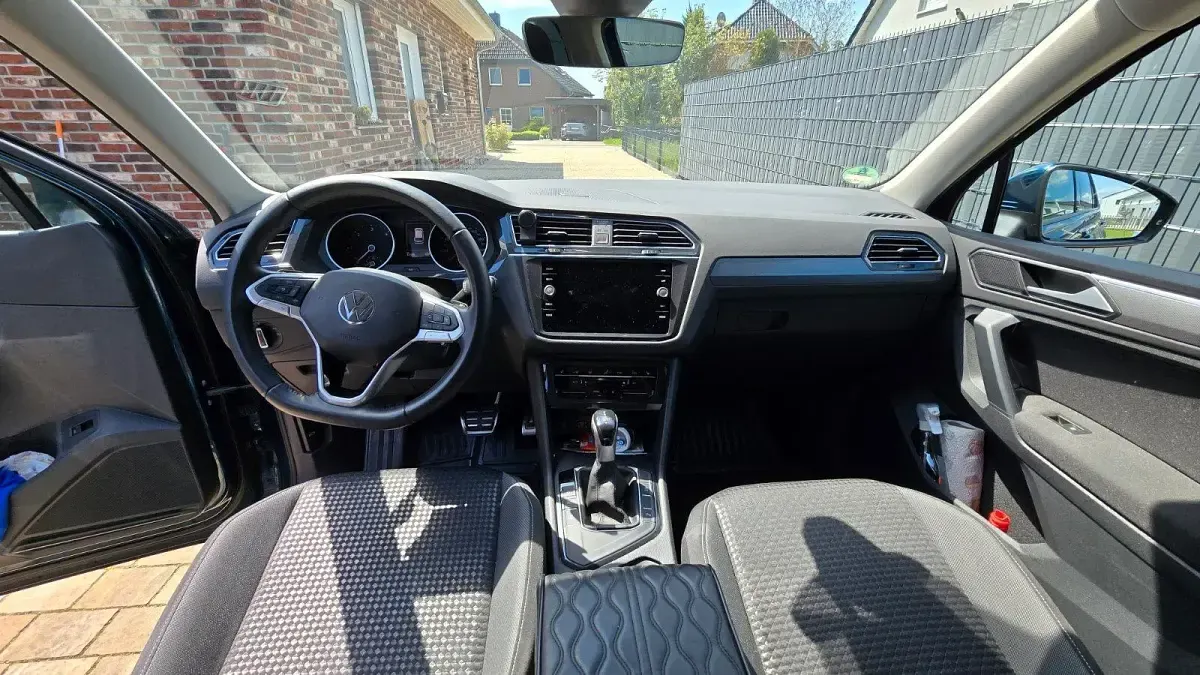 Używany VW Tiguan Active 150 KM (110 kW) 2022 Niebieski SUV