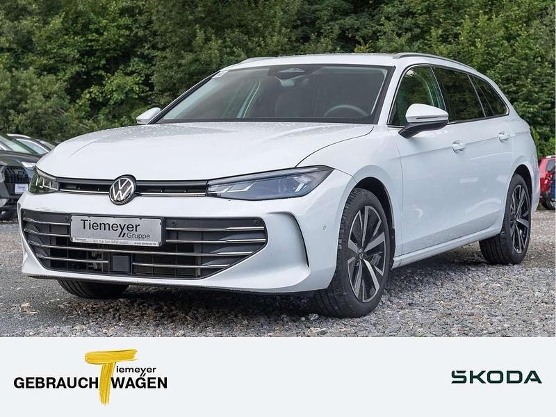 Weiß Gebraucht 2024 VW Passat Business Kombi | 33.220 € (Guter Preis) - Bild 1/4