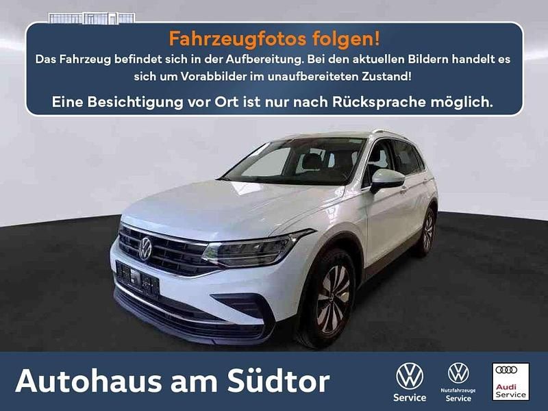 Oryxweiß perlmutteffekt Gebraucht 2024 VW Tiguan Move SUV | 33.850 € (Guter Preis) - Bild 1/4