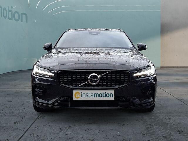 Gebraucht Volvo V60 Ultimate 197 PS (144 kW) 2024 Grau Kombi