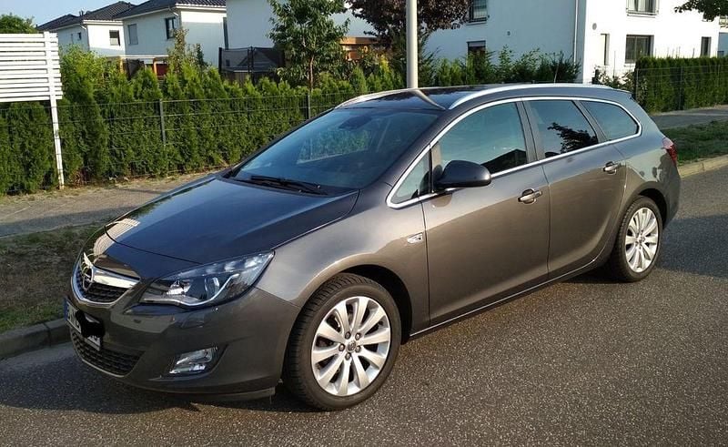 Gebraucht Opel Astra Eco 120 PS (88 kW) 2012 Kombi
