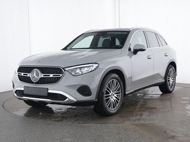 Gebraucht Mercedes GLC220 Advanced Plus 197 PS (144 kW) 2024 Grau SUV